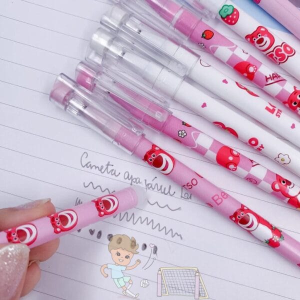 🌸 Caneta Apagável Estampada Ursinho Lotso 🌸 - Imagem 3